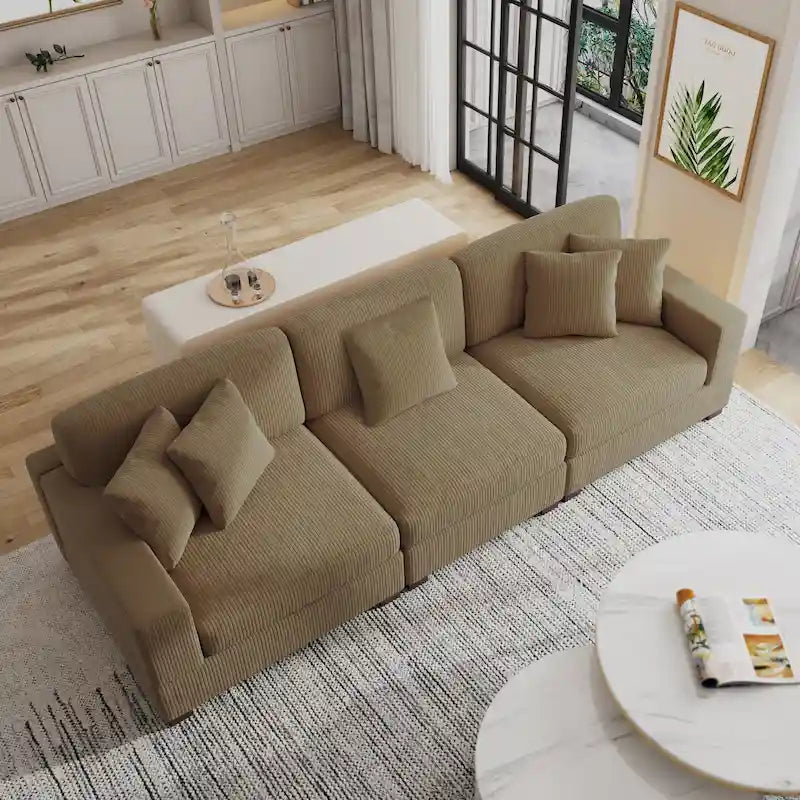 Canapé modulaire surdimensionné et moderne avec oreillers