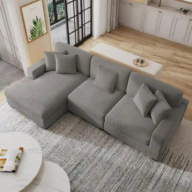 Canapé modulaire surdimensionné et moderne avec oreillers