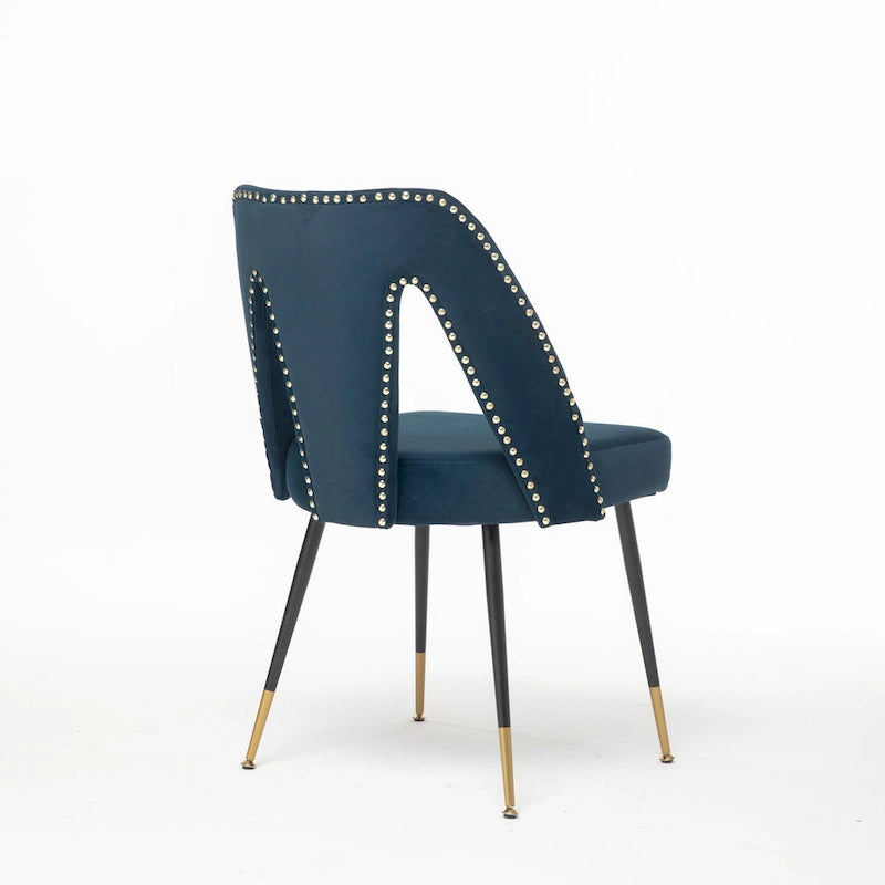de 2 chaises de salle à manger en velours capitonné avec clous décoratifs et pieds en métal