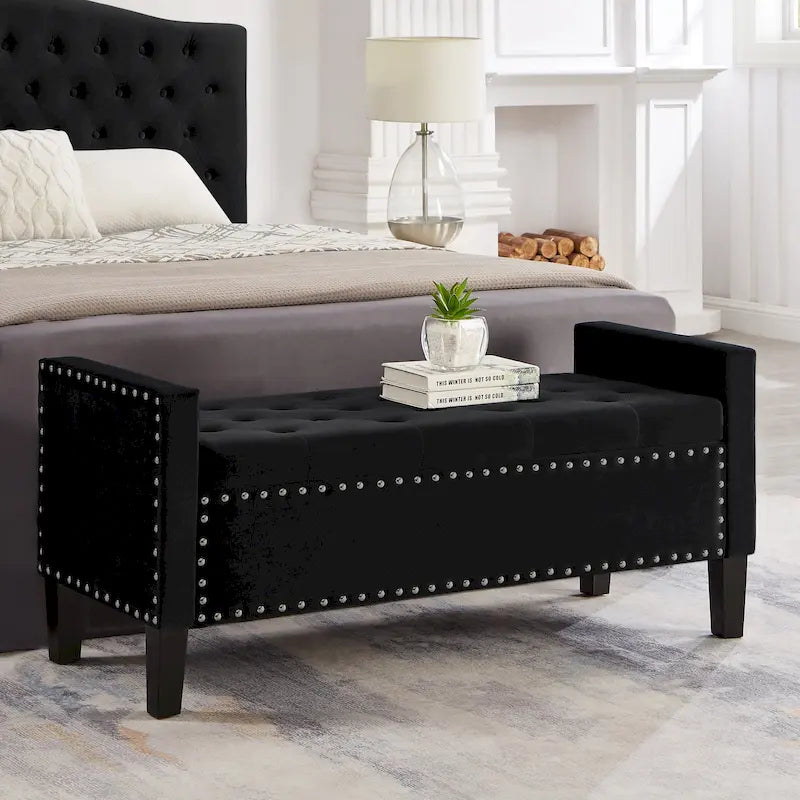 Banc de rangement capitonné en velours avec accoudoirs et garniture cloutée