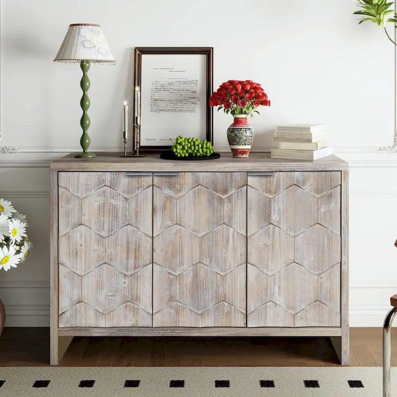 Buffet 3 portes style ferme avec portes en bois géométriques